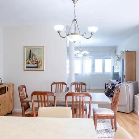 Lori Apartment